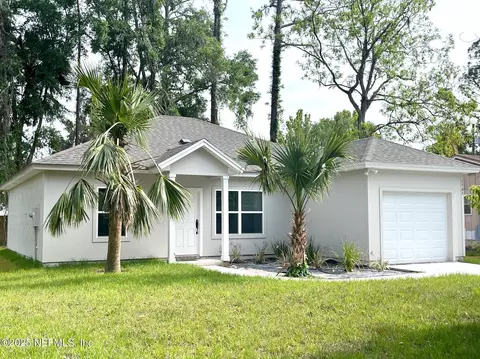 1303 Bonaventure Ave, Green Cove Springs, FL 32043