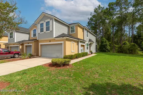 8609 Victoria Falls Dr, Jacksonville, FL 32244