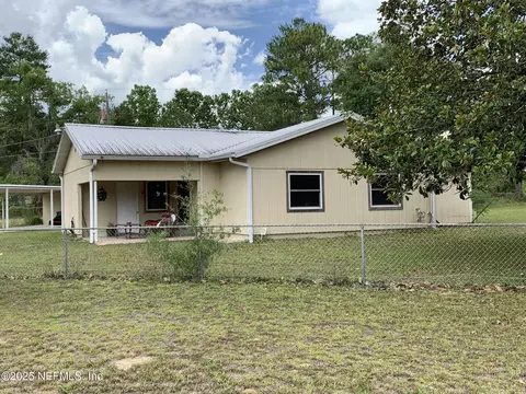 200 3rd Way, Interlachen, FL 32148 photo 1