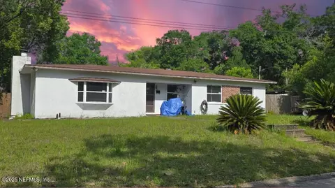 3503 Windy Hill Pl, Jacksonville, FL 32246
