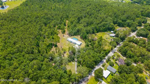 6101 Armstrong Rd, Elkton, FL 32033