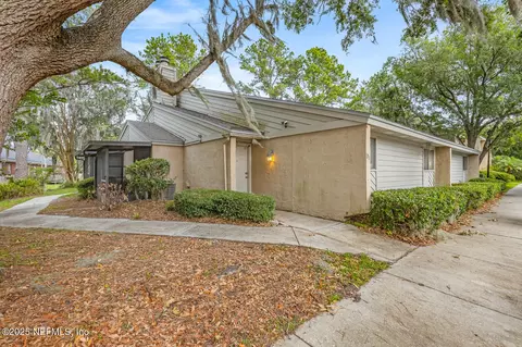 3801 Crown Point Rd #1052, Jacksonville, FL 32257