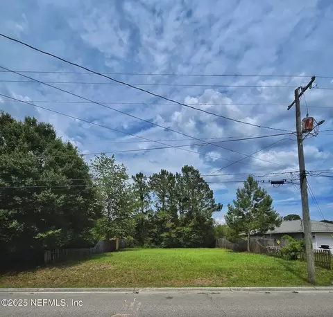 452 Vermont Ave, Green Cove Springs, FL 32043