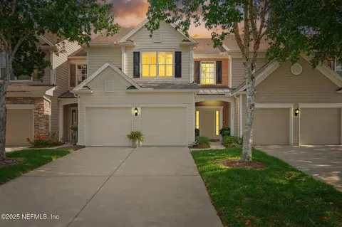 11002 Castlemain Cir E, Jacksonville, FL 32256