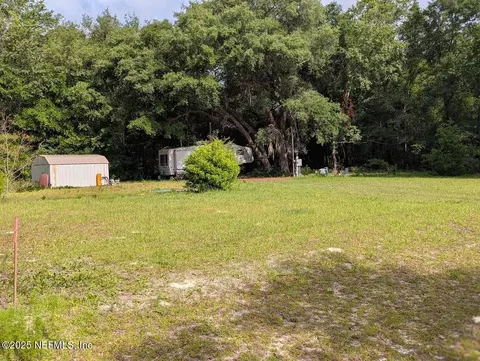 229 Azalea Ave, Interlachen, FL 32148 photo 1