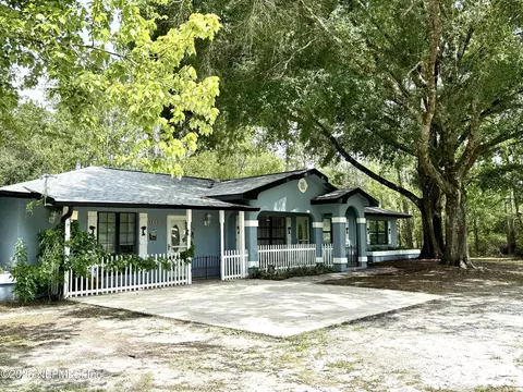 9620 Baylor Ave, Hastings, FL 32145