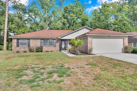 10861 Krugerrand Ln, Jacksonville, FL 32218