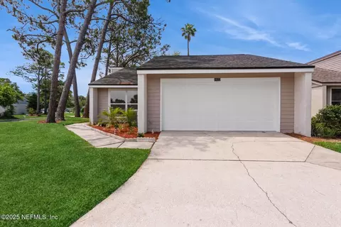 2522 Dauphine Ct W, Ponte Vedra Beach, FL 32082