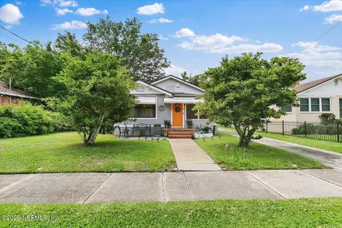 1122 N Durkee Dr, Jacksonville, FL 32209