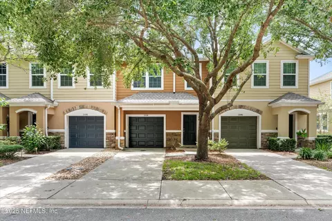 13338 Solar Dr, Jacksonville, FL 32258