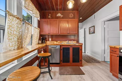 Kitchen - 27 Grant St, Saint Augustine, FL 32084 photo 4 of 5