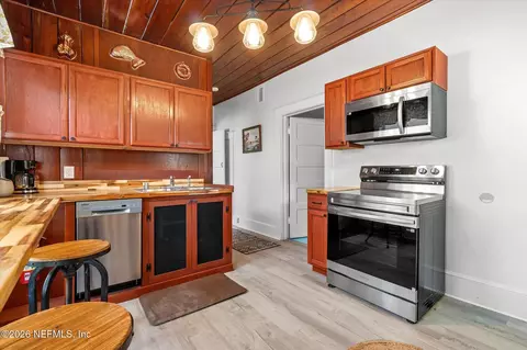 Kitchen - 27 Grant St, Saint Augustine, FL 32084 photo 5 of 5