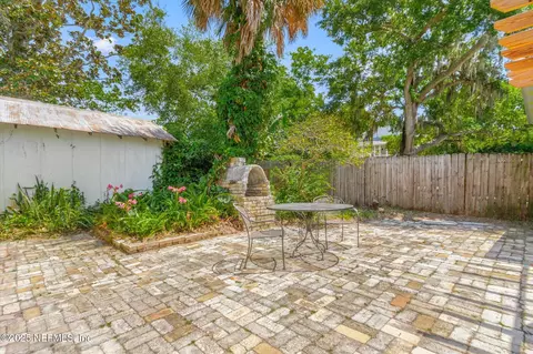 Exterior - 27 Grant St, Saint Augustine, FL 32084 photo 7 of 13