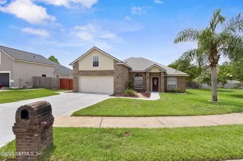 2000 Belhaven Dr, Orange Park, FL 32065