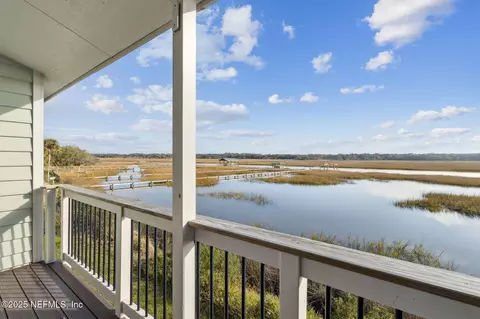 1912 Sunrise Dr, Fernandina Beach, FL 32034