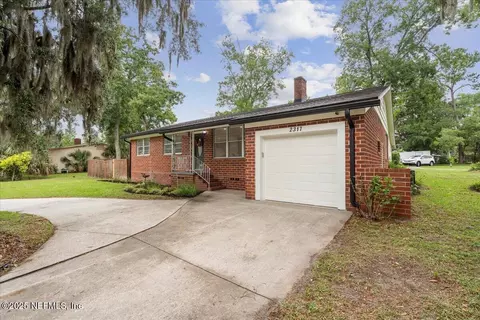 2317 Mercer Cir S, Jacksonville, FL 32217