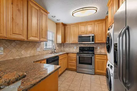 3434 Blanding Blvd #230, Jacksonville, FL 32210
