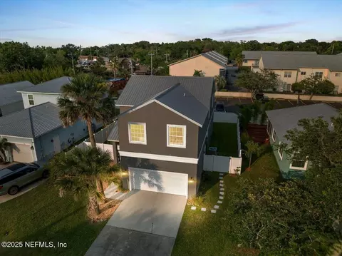 28 S Comares Ave, Saint Augustine Beach, FL 32080