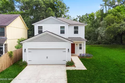 5127 Cruz Rd, Jacksonville, FL 32207