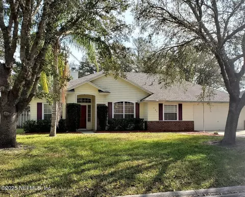 424 Bay Point Way N, Saint Johns, FL 32259