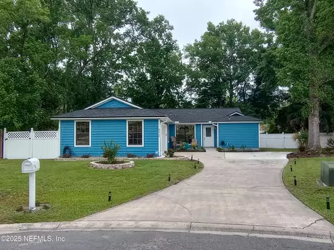 572 Constitution Dr, Orange Park, FL 32073