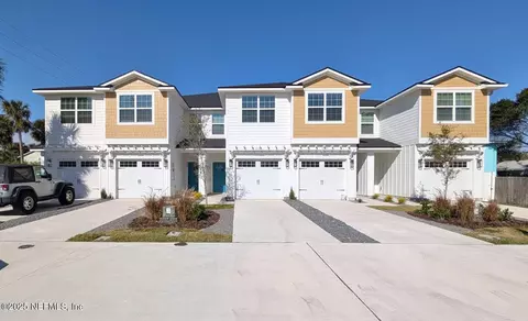 337 5th Ave S, Jacksonville Beach, FL 32250