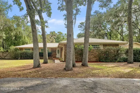 6786 Womans Club Dr, Keystone Heights, FL 32656