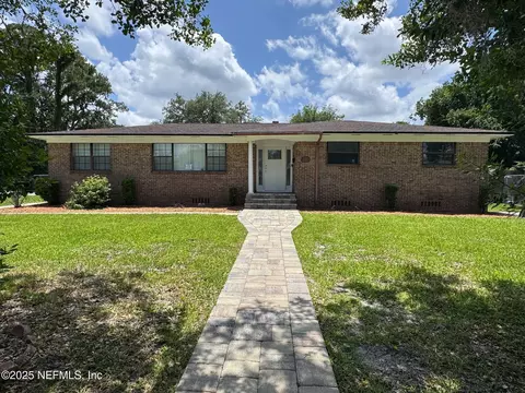 8514 Concord Ct, Jacksonville, FL 32208