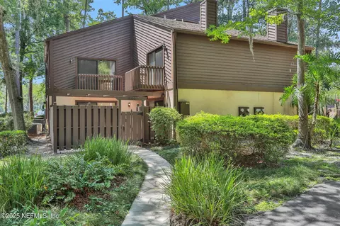 10350 Big Tree Ln, Jacksonville, FL 32257