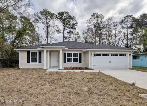 1141 Le Brun Dr, Jacksonville, FL 32205