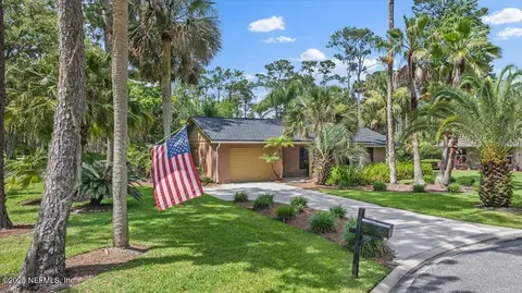 100 Palmera Ct, Ponte Vedra Beach, FL 32082