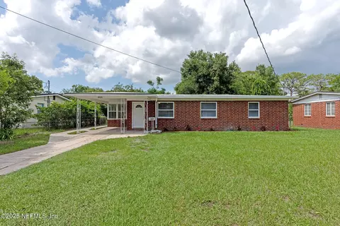 6021 Maple Leaf Dr S, Jacksonville, FL 32211