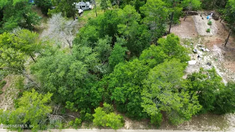 127 East Dr, Florahome, FL 32140 photo 4