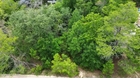 127 East Dr, Florahome, FL 32140 photo 3