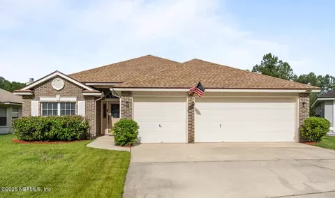 1861 Heartpine Dr, Middleburg, FL 32068