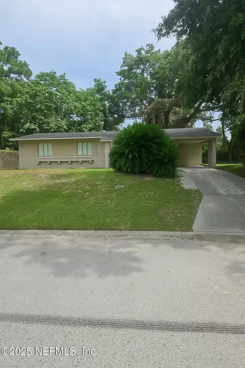 7006 Hallock St, Jacksonville, FL 32211