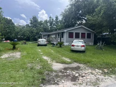 10314 Seal Rd, Jacksonville, FL 32225