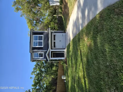 4468 Fender Dr, Jacksonville, FL 32210