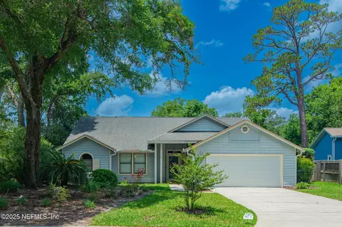 2490 Captain Hook Dr, Fernandina Beach, FL 32034