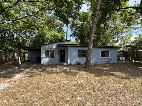 6115 Suwanee Rd, Jacksonville, FL 32217