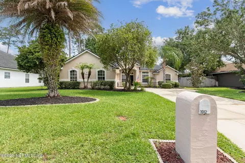 1912 Bluebonnet Way, Fleming Island, FL 32003
