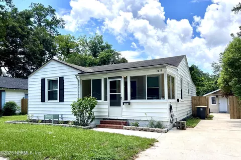1612 Greenridge Rd, Jacksonville, FL 32207