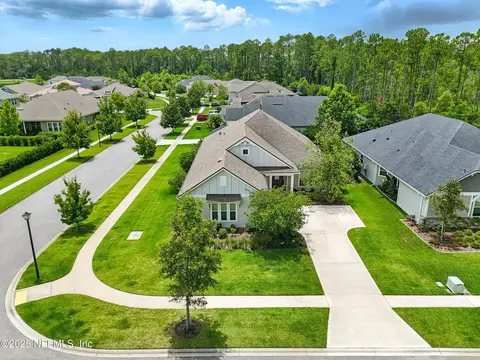 121 Pine Manor Dr, Jacksonville, FL 32081
