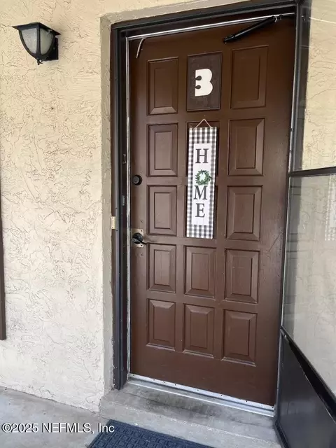 1713 El Camino Rd #3, Jacksonville, FL 32216
