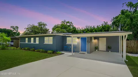 10792 Hawaii Dr S, Jacksonville, FL 32246