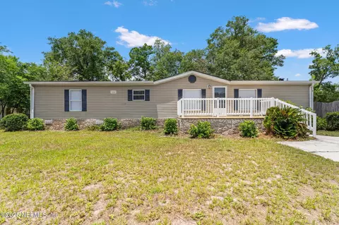 7228 Paul Howard Dr, Jacksonville, FL 32222