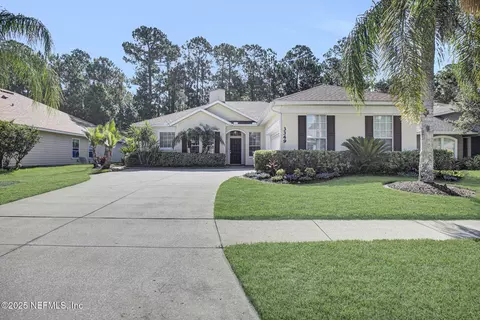 3349 Warnell Dr, Jacksonville, FL 32216