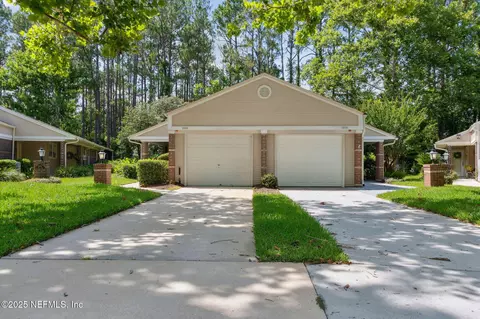 13706 Wm Davis Pkwy, Jacksonville, FL 32224