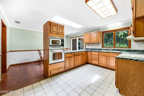 Kitchen - 8205 Cr 208, Saint Augustine, FL 32092 photo 1 of 2