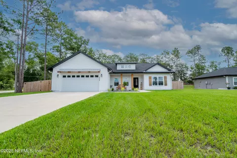 4989 SE 9th Pl, Keystone Heights, FL 32656